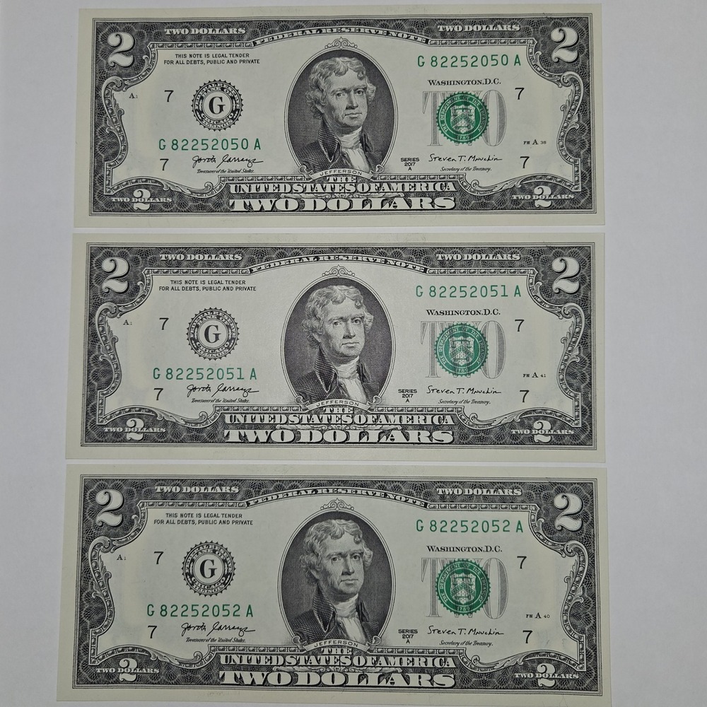 3 2017A 2 Dollar Banknotes-Uncirculated, Consecutive, in Hard Sleeves (B178)